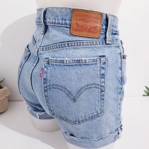 Levi's cut off shorts